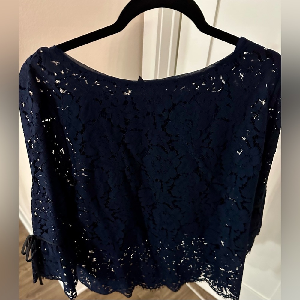 WHBM Lace Top with Camisole in Officer Blue. Feminine lace with flare sleeve 3/4